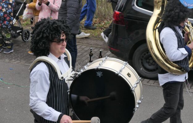 Die Fishermen's Dixieband auf dem Züchle 2024 in Gemünden. Foto: Uschi Hartmann